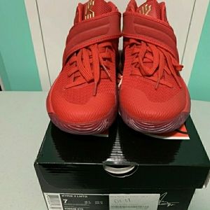Nike Kyrie 2 Limited Gold Medal size 7 men’s